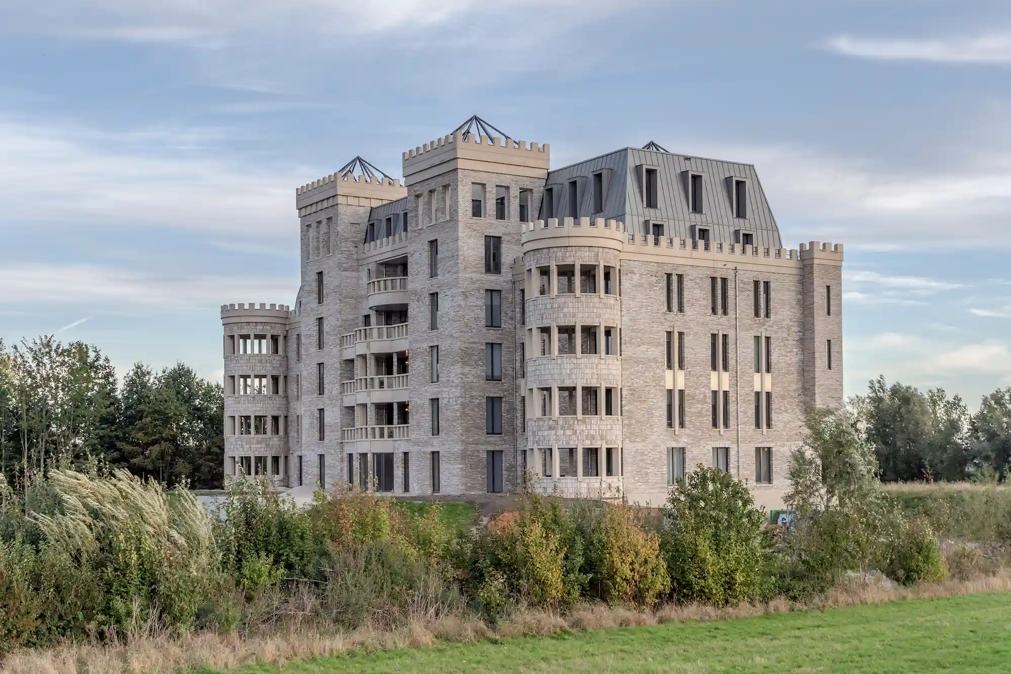 Het Kasteel Zwaanshoek, Hoofddorp